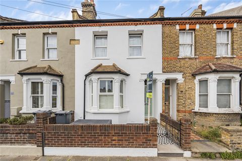 Loring Road, Isleworth TW7