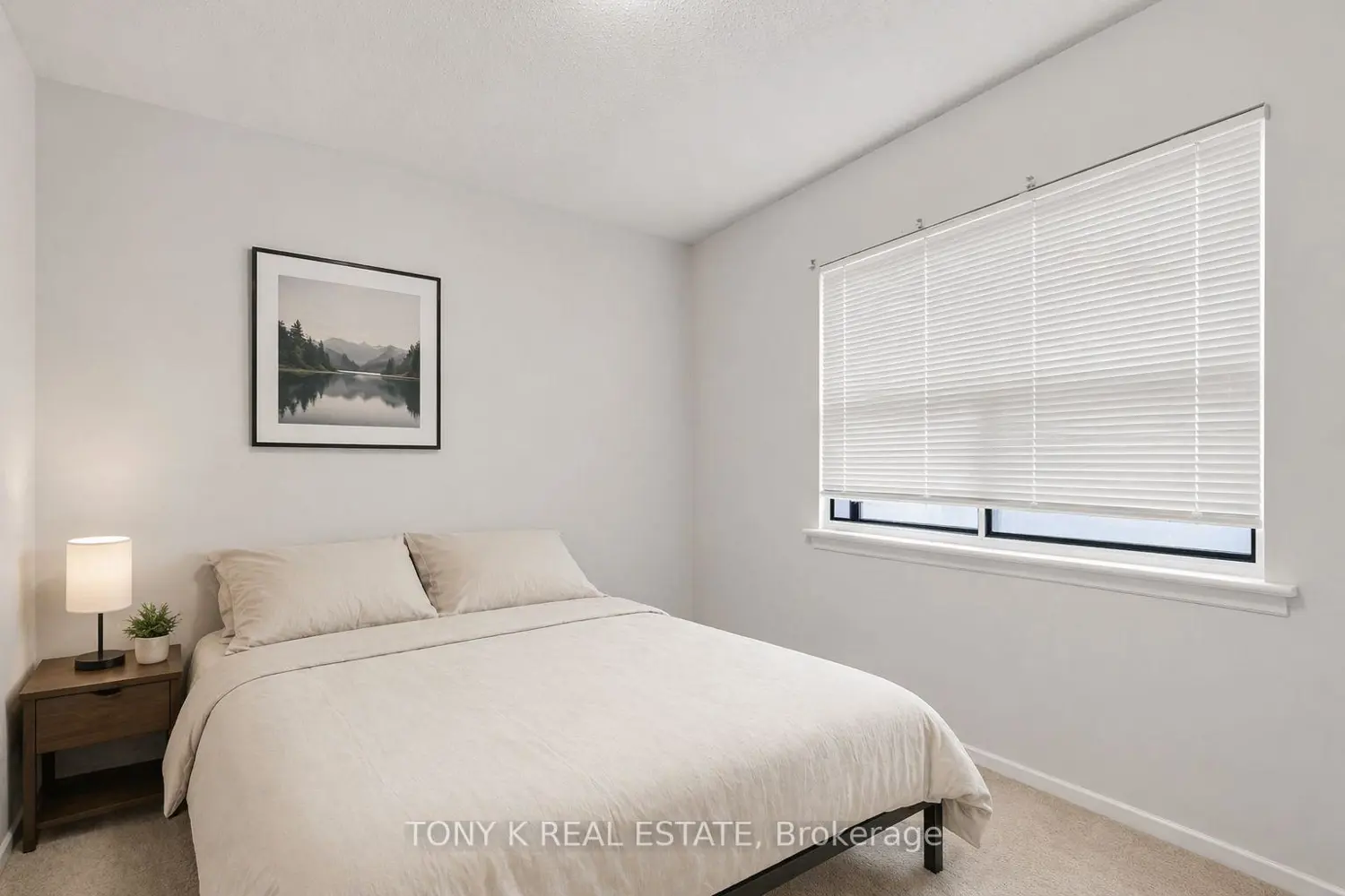 Additional image 4 of 3012 Keele Street