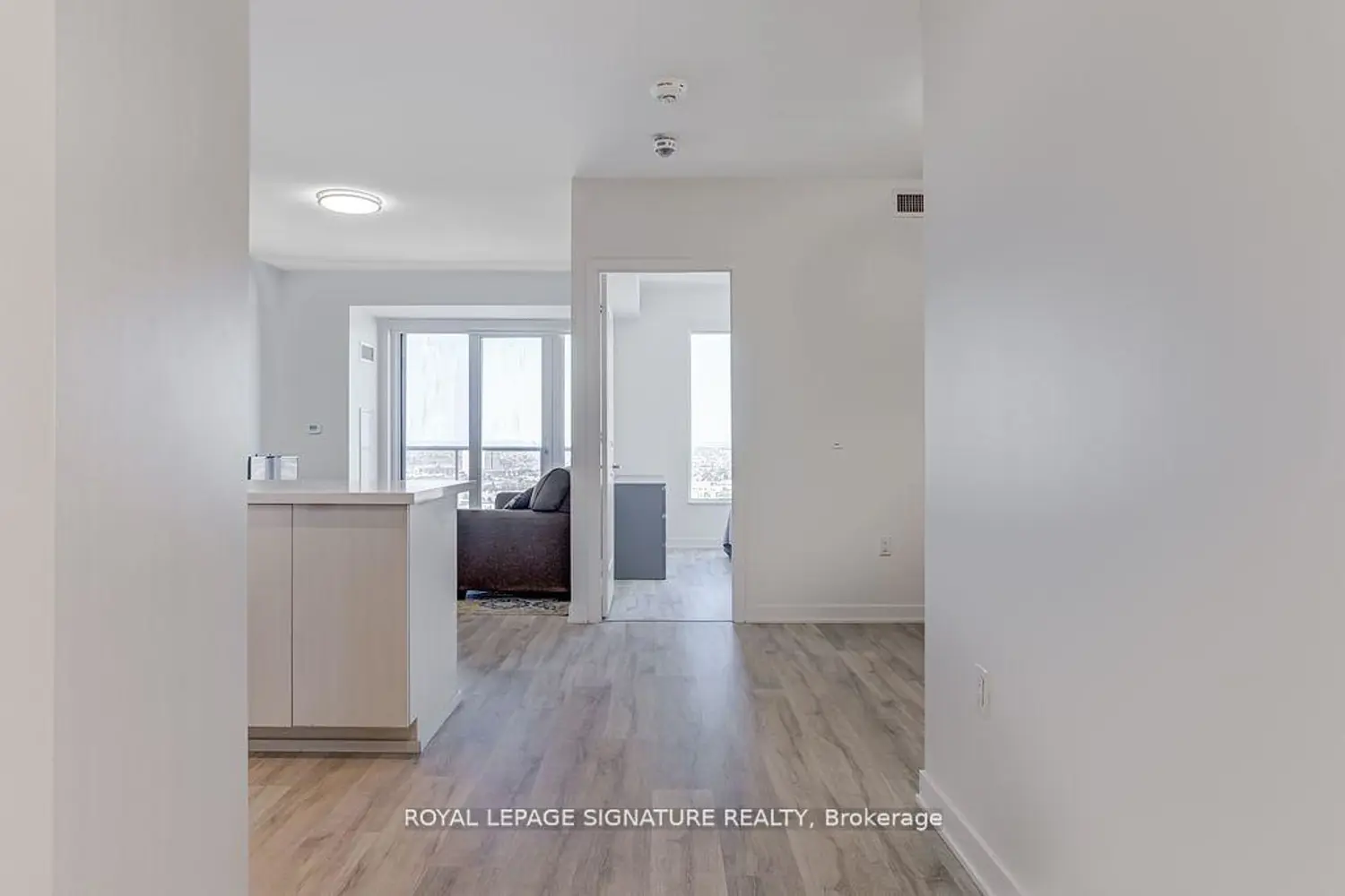 Additional image 6 of 4655 Metcalfe Avenue 1901B