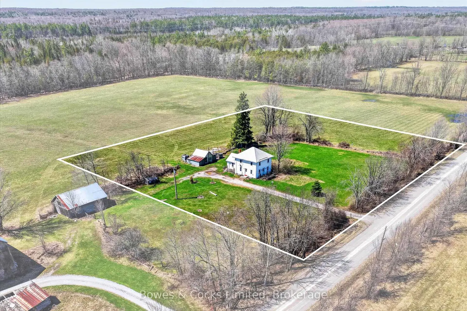 414 Anderson Road photo 4