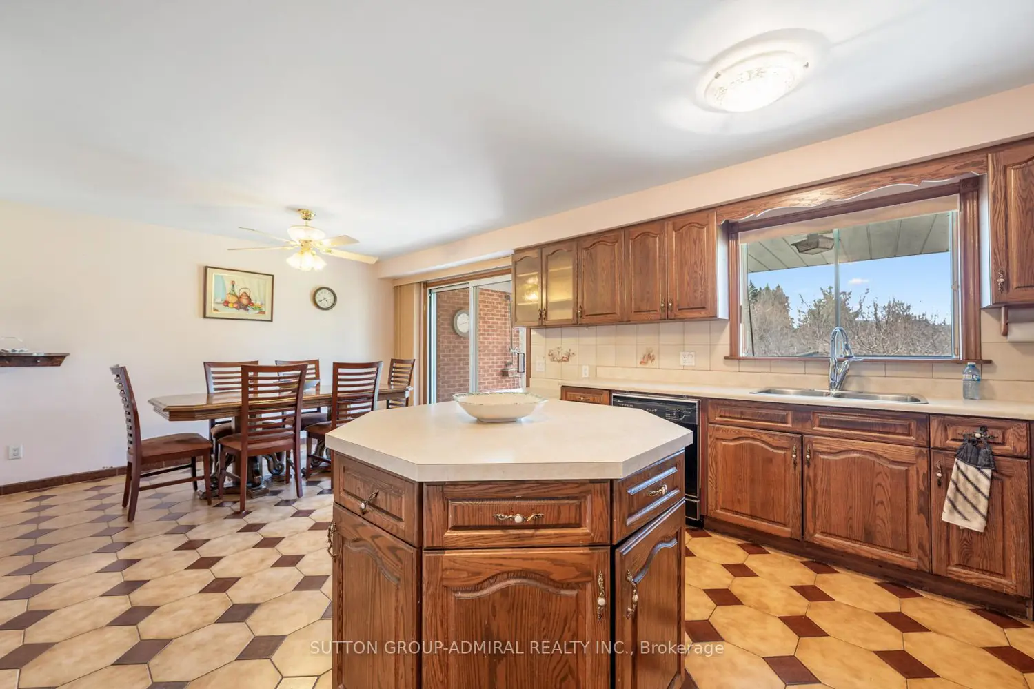 48 Weldrick Road photo 4