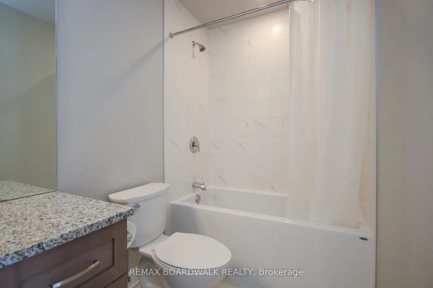 Additional image 9 of 74 Michael Stoqua Street