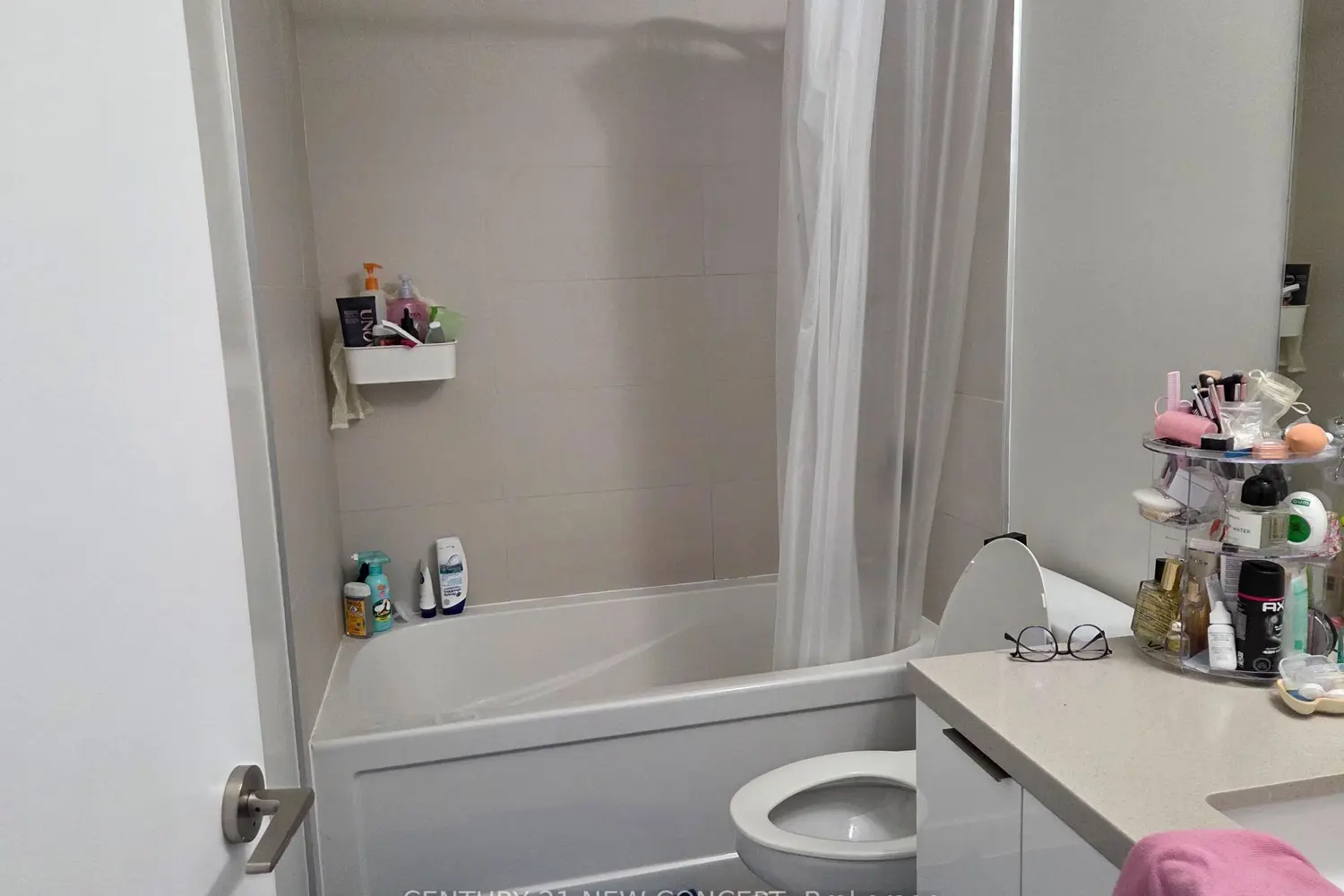Additional image 5 of 8 Eglinton Avenue 3604