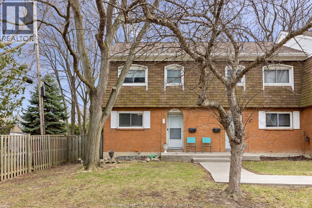 5557 Coronation , Windsor, ON, N8T1B2 photo 2