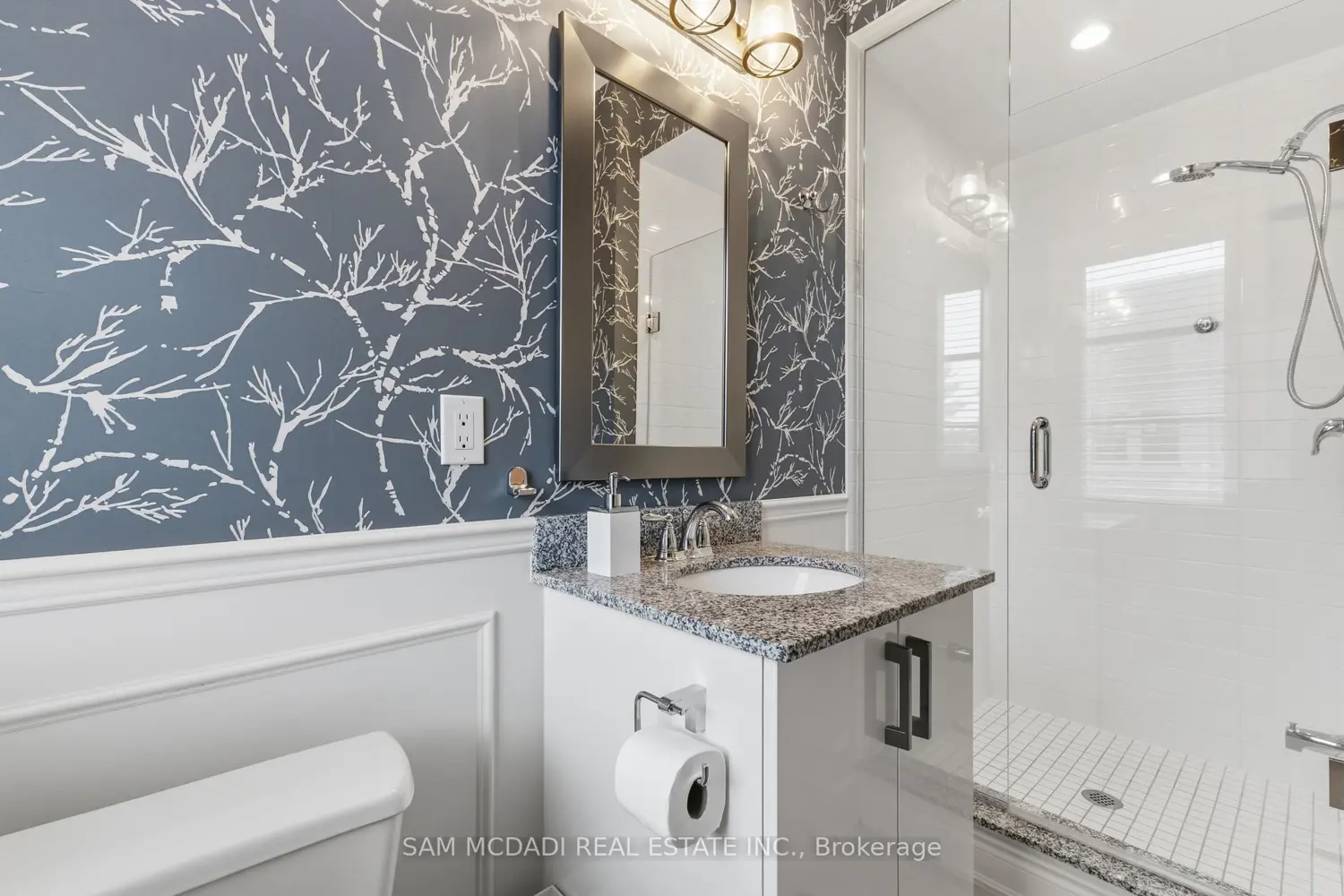 Additional image 17 of 2029 Queensborough Gate