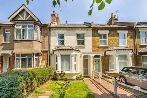Eccleston Road, West Ealing W13