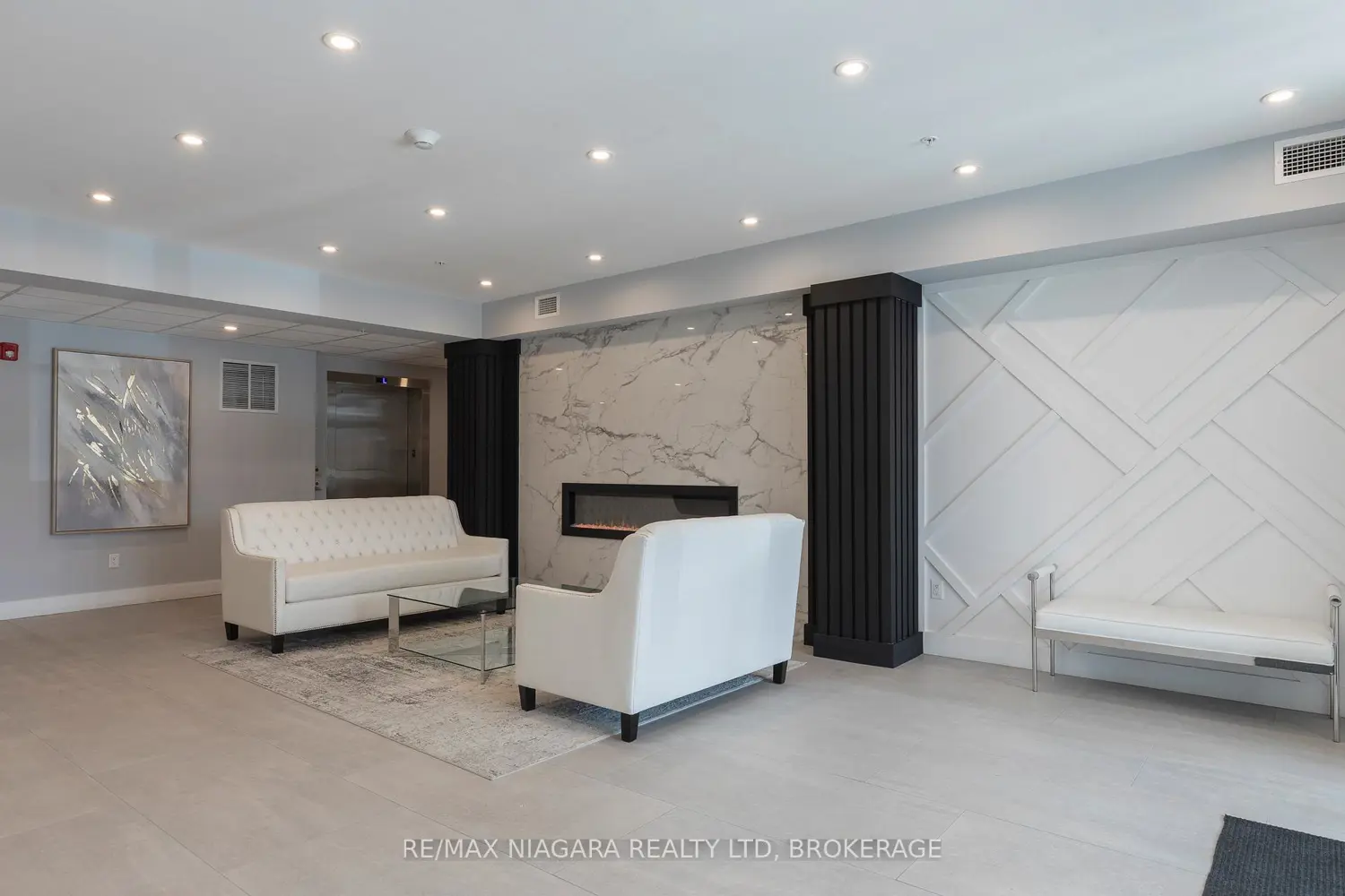 Additional image 3 of 120 Springvalley Crescent 208
