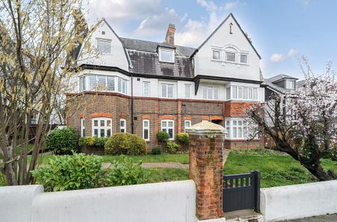 Croham Park Avenue, South Croydon CR2