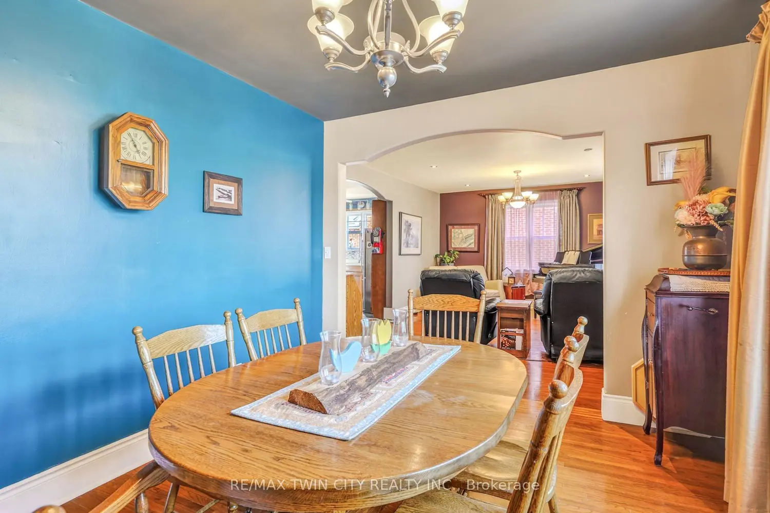 32 Fulton Street photo 3