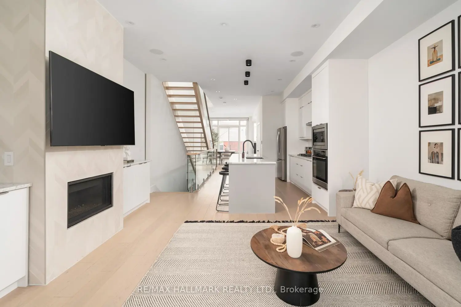 Additional image 8 of 167 Sammon Avenue