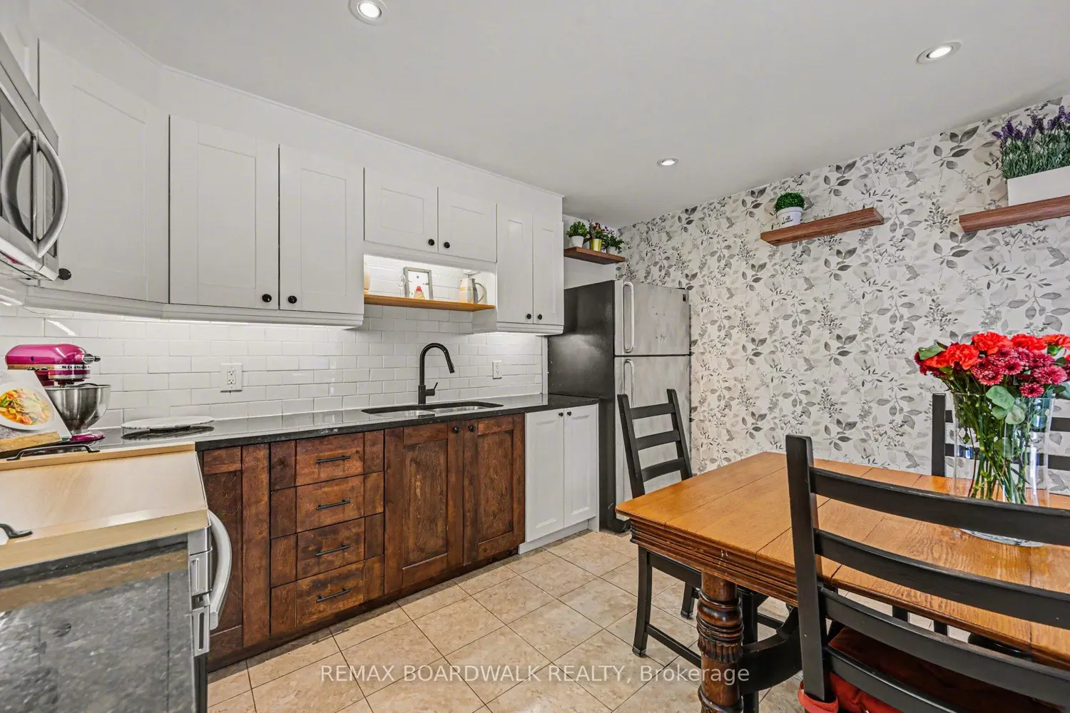 Additional image 6 of 63 Colborne Street
