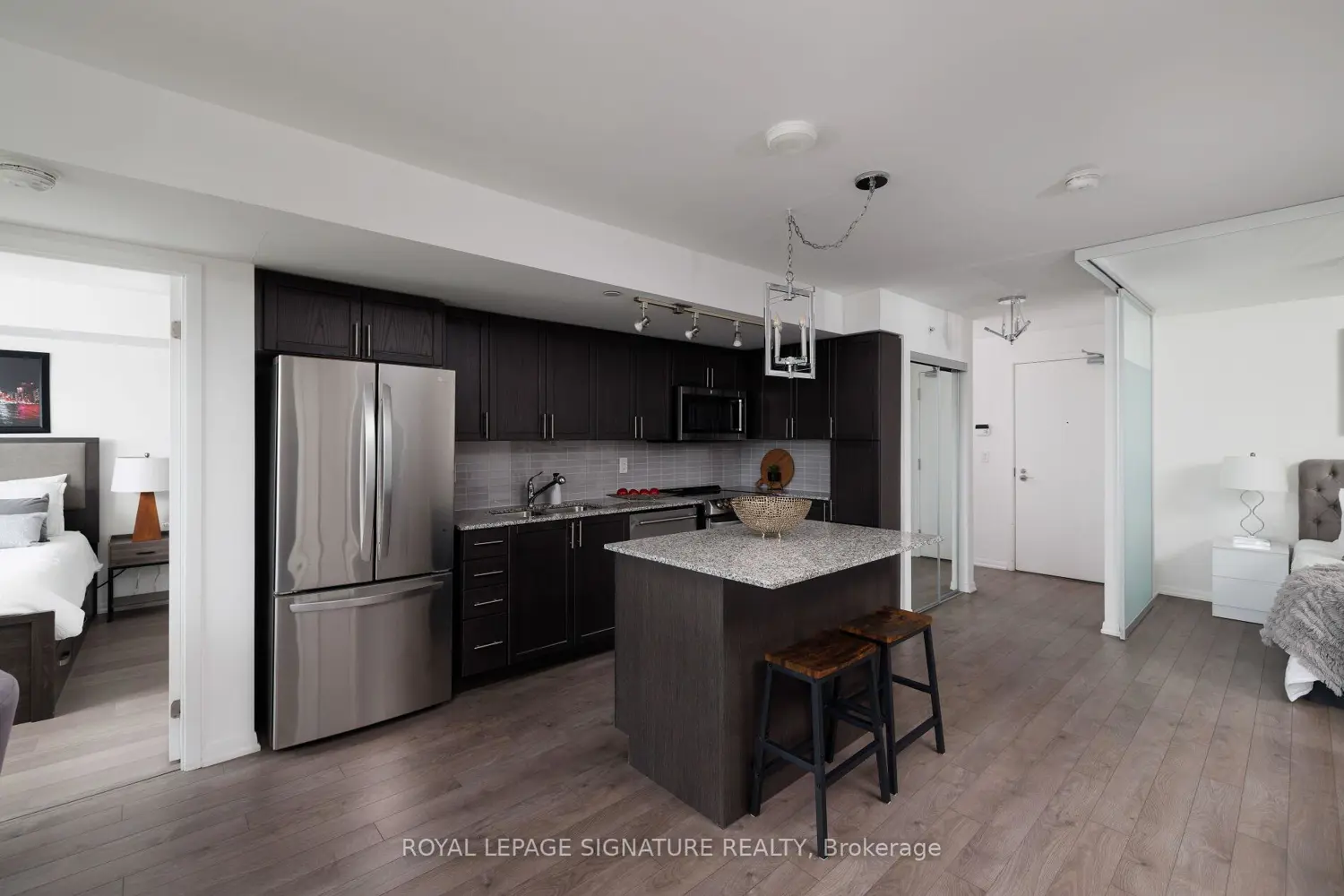Additional image 8 of 3091 Dufferin Street 726