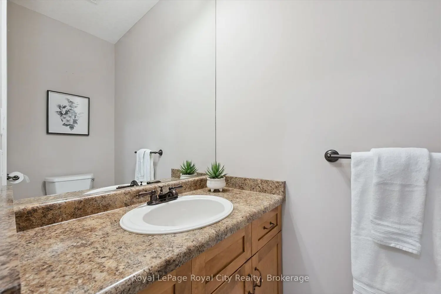 760 Willow Road photo 4