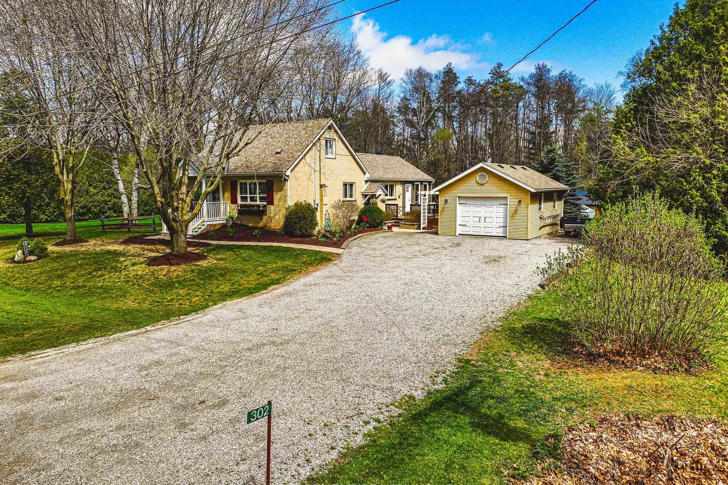 302 Fishers Glen Road