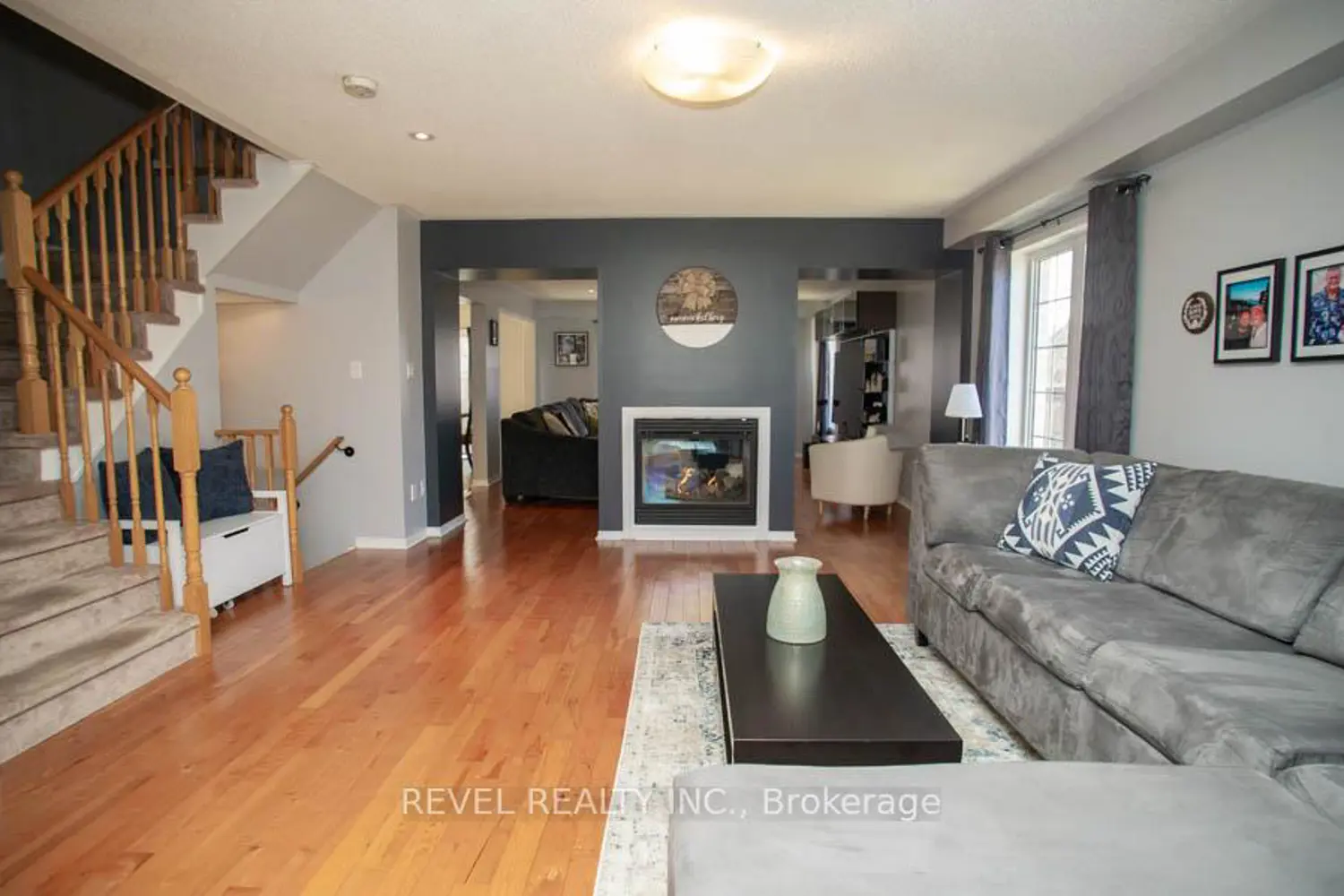 28 Barrett Avenue photo 4