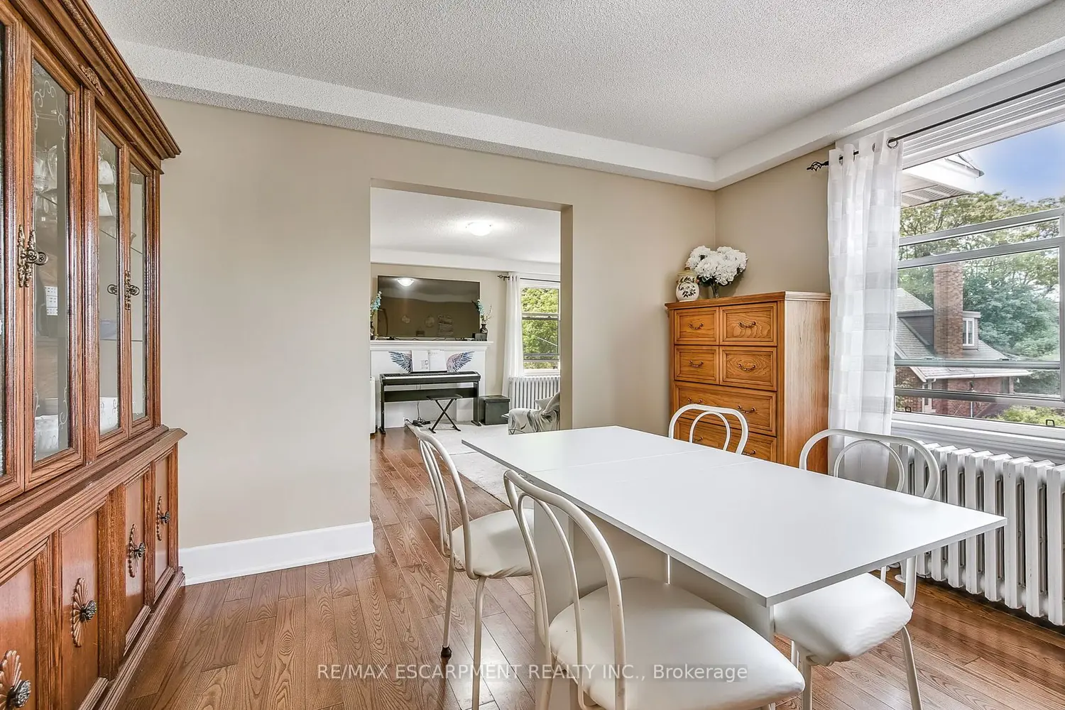 Additional image 6 of 25 Mountwood Avenue 14