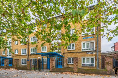 Heather Court, Stockwell, London SW4