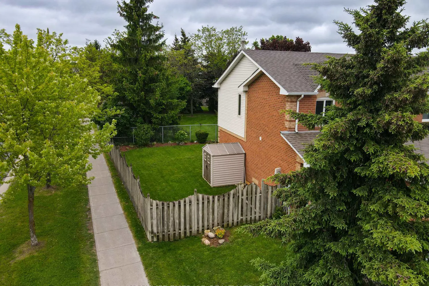 Additional image 2 of 1 Potter Crescent