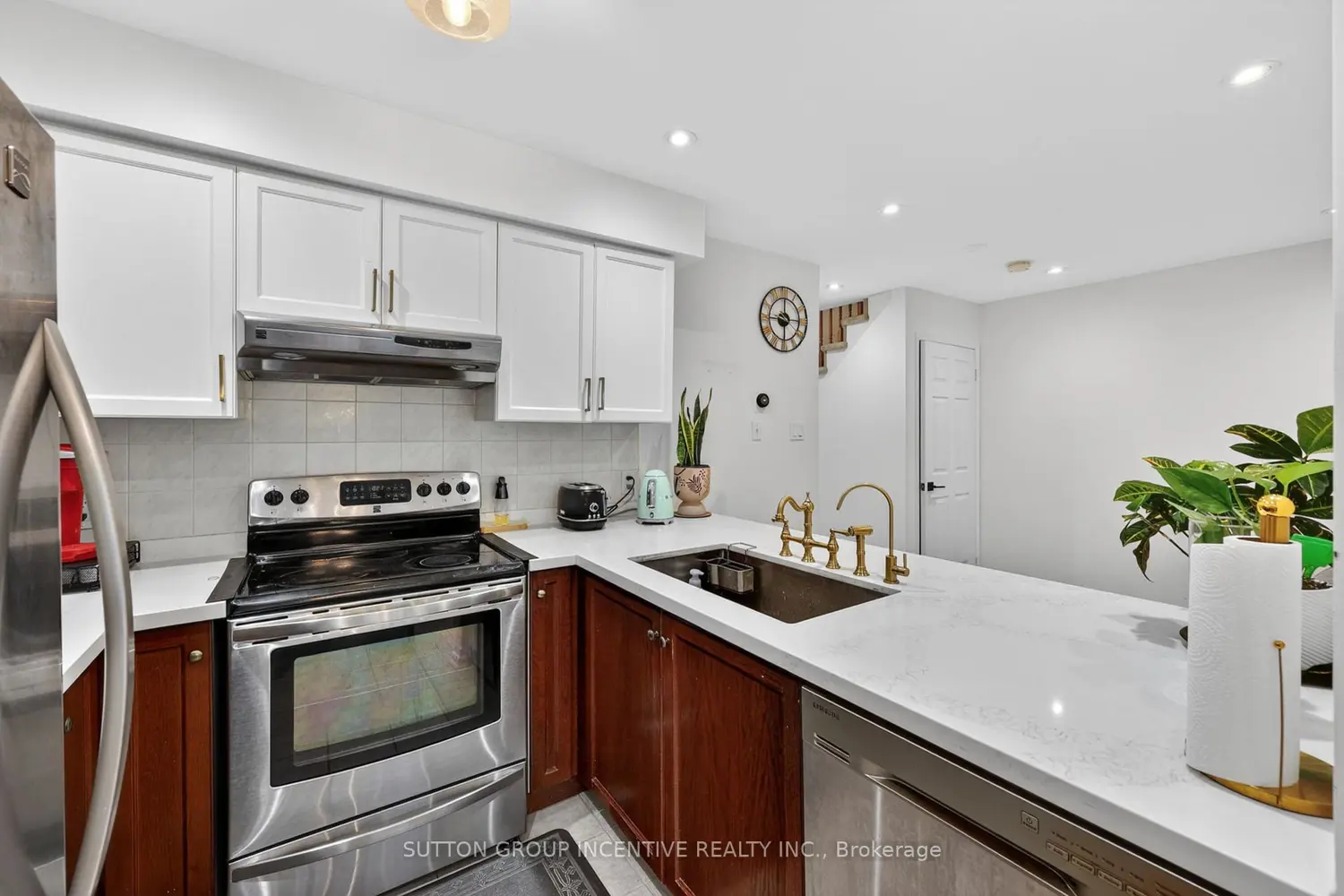 46 Bates Court photo 5