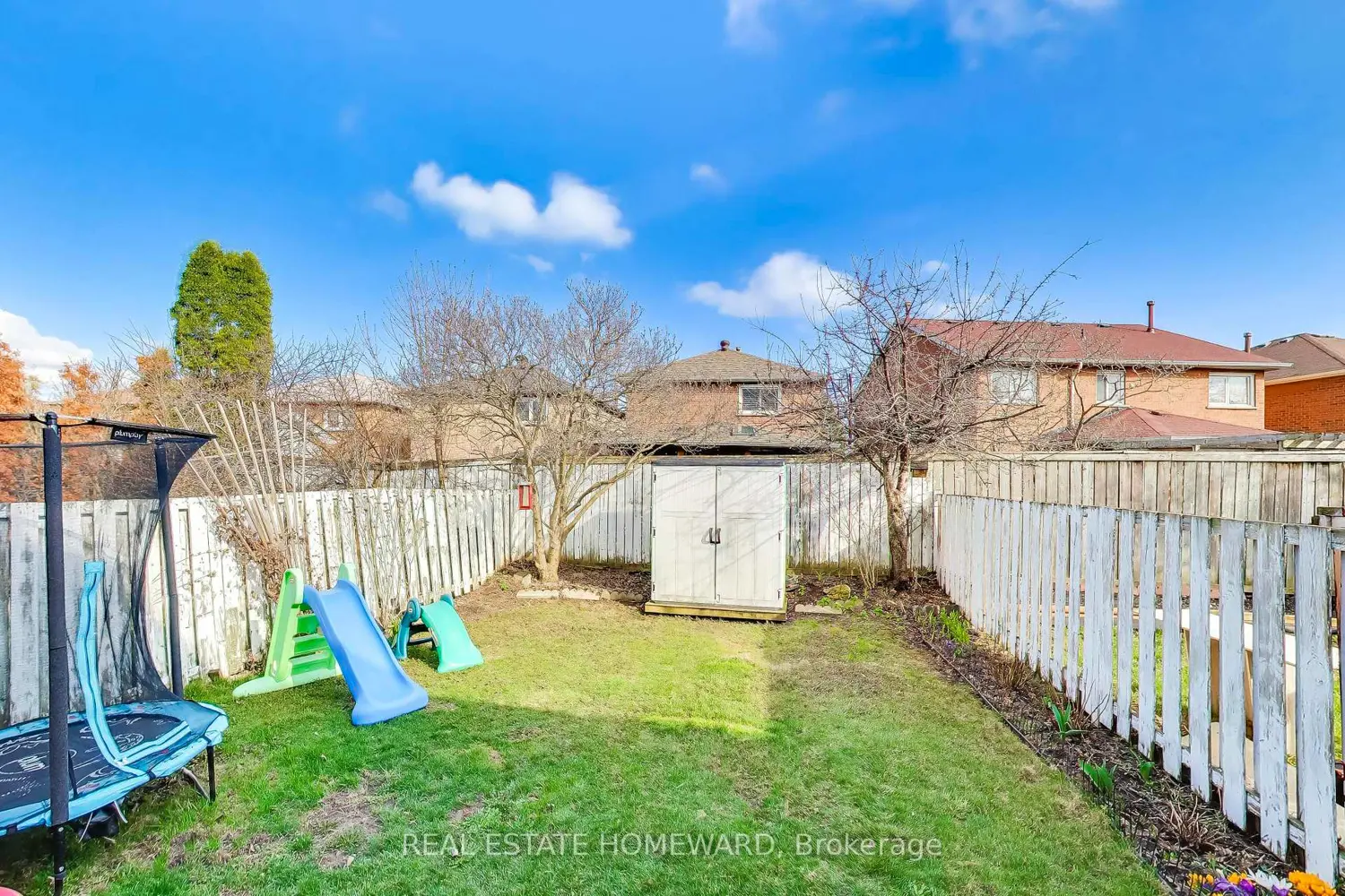 Additional image 19 of 3375 Fenwick Crescent