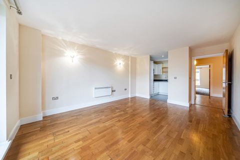 Peckham Grove, London SE15