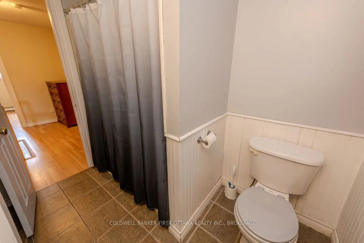 Additional image 10 of 258 Queen Mary Road 36