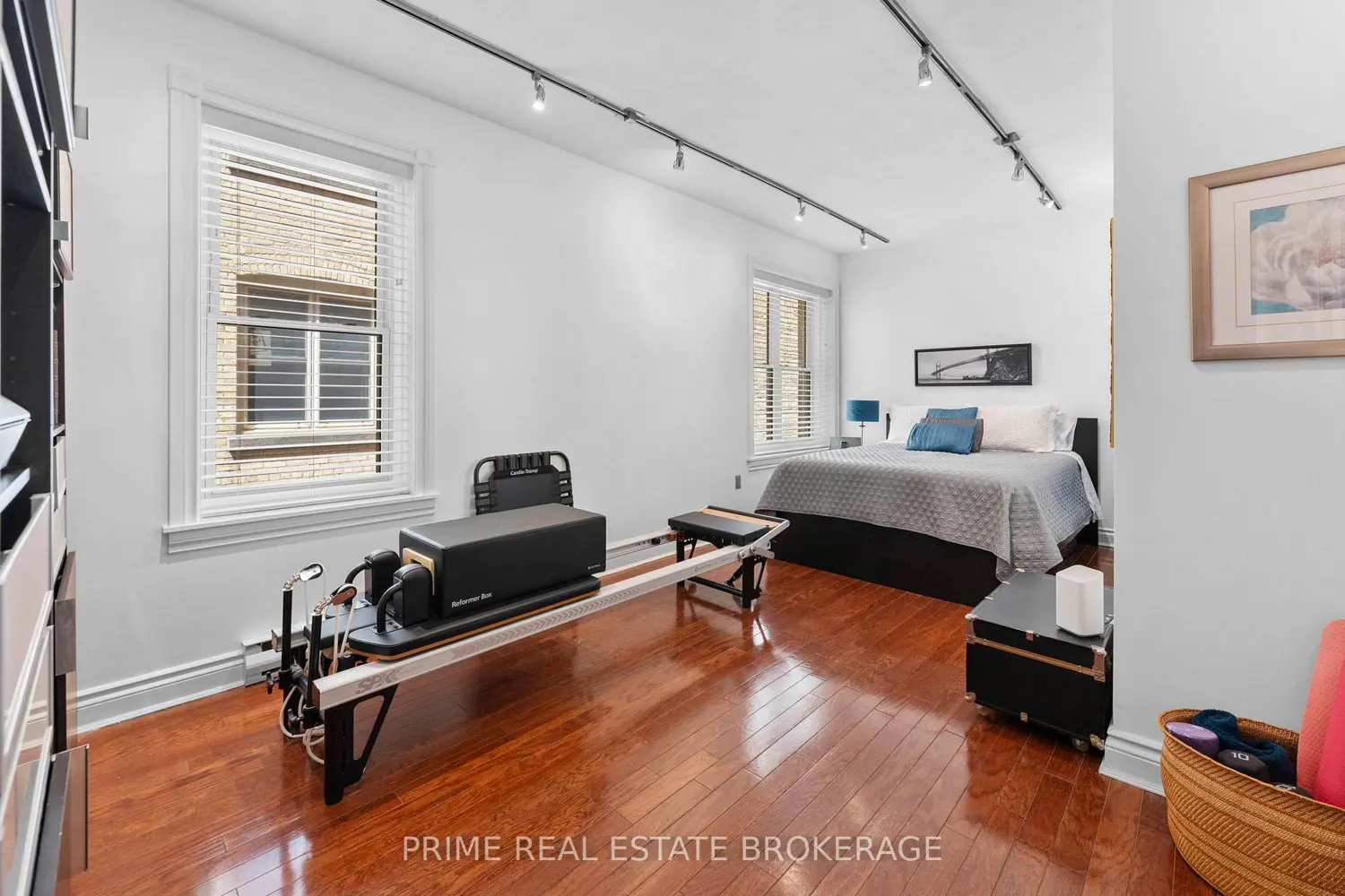 Additional image 10 of 460 Wellington Street 304
