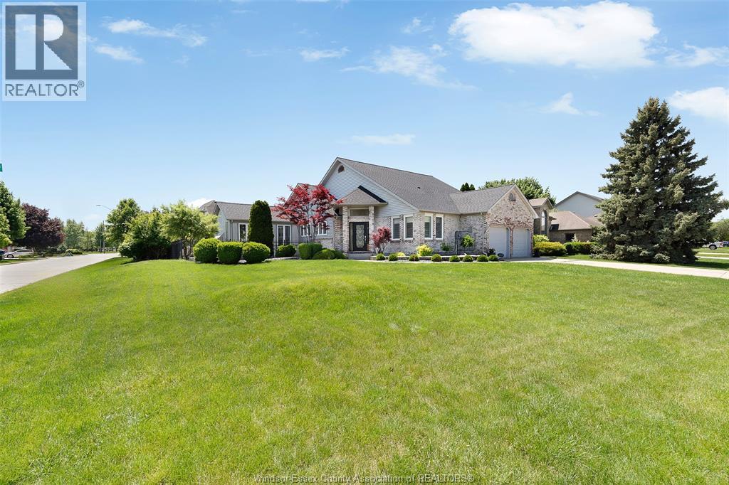 635 Brenda Crescent, Tecumseh, ON, N8N4P4 photo 2
