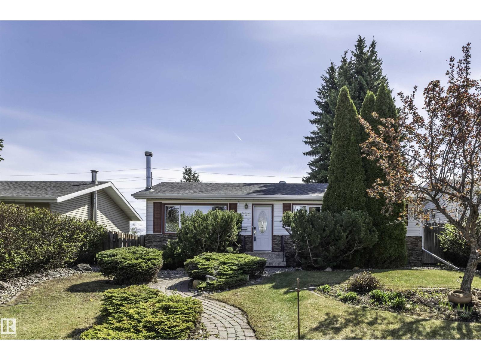 Additional image 6 of 9331 52 Street NW, Edmonton, AB, T6B1G5