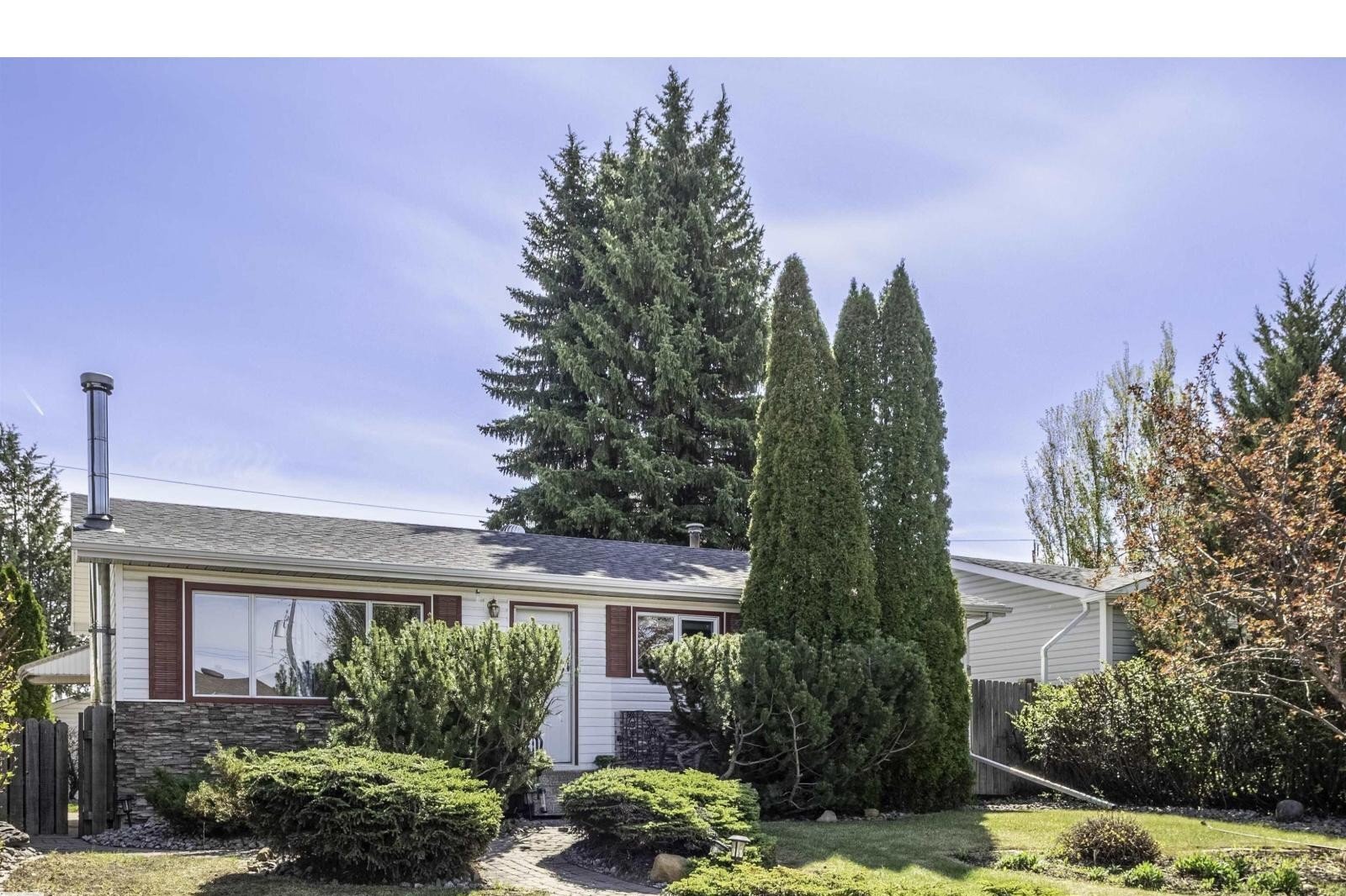 Additional image 8 of 9331 52 Street NW, Edmonton, AB, T6B1G5