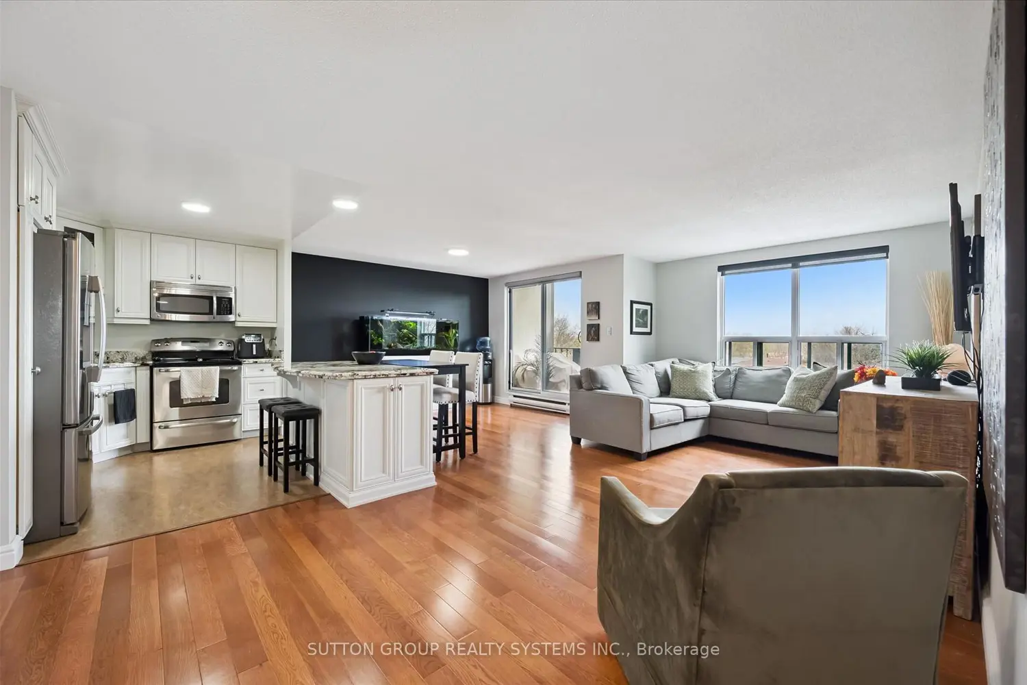 421 Fairview Drive 406