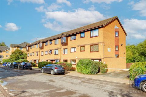 Tysoe Avenue, Enfield London EN3