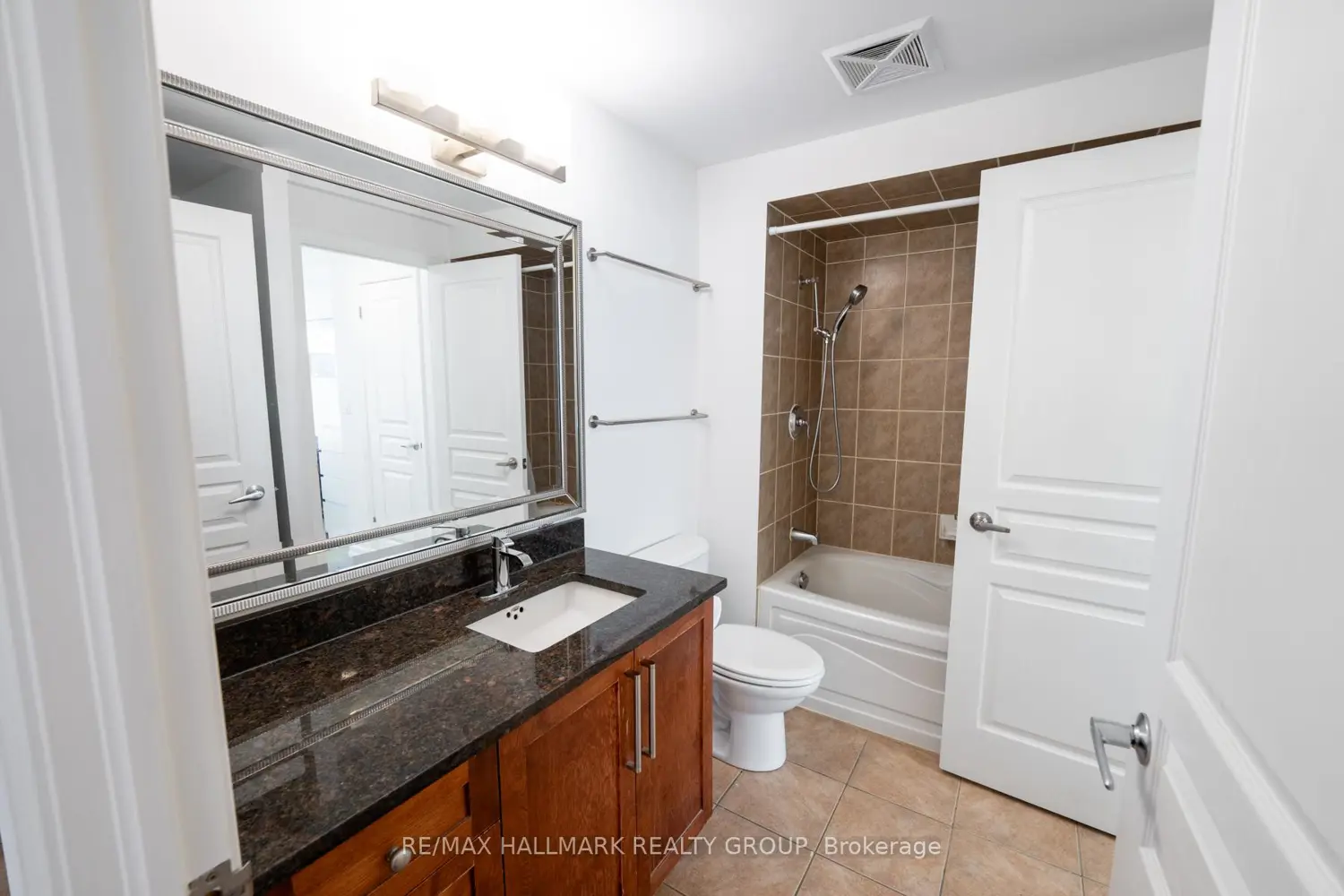 Additional image 11 of 200 Besserer Street 1007