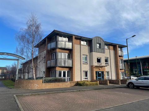 8/8, Saughton Mains Street, Edinburgh EH11