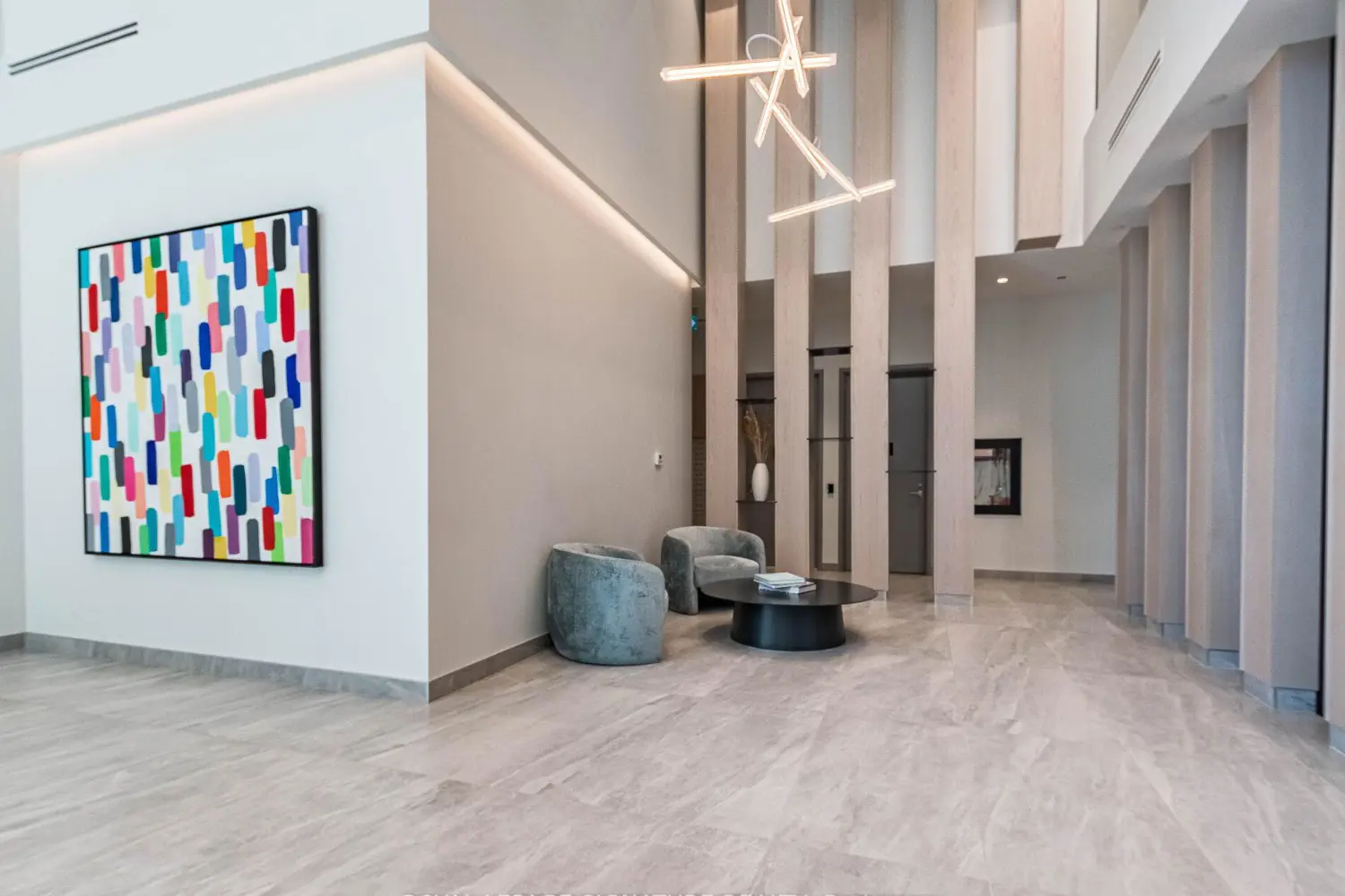 86 Dundas Street 622