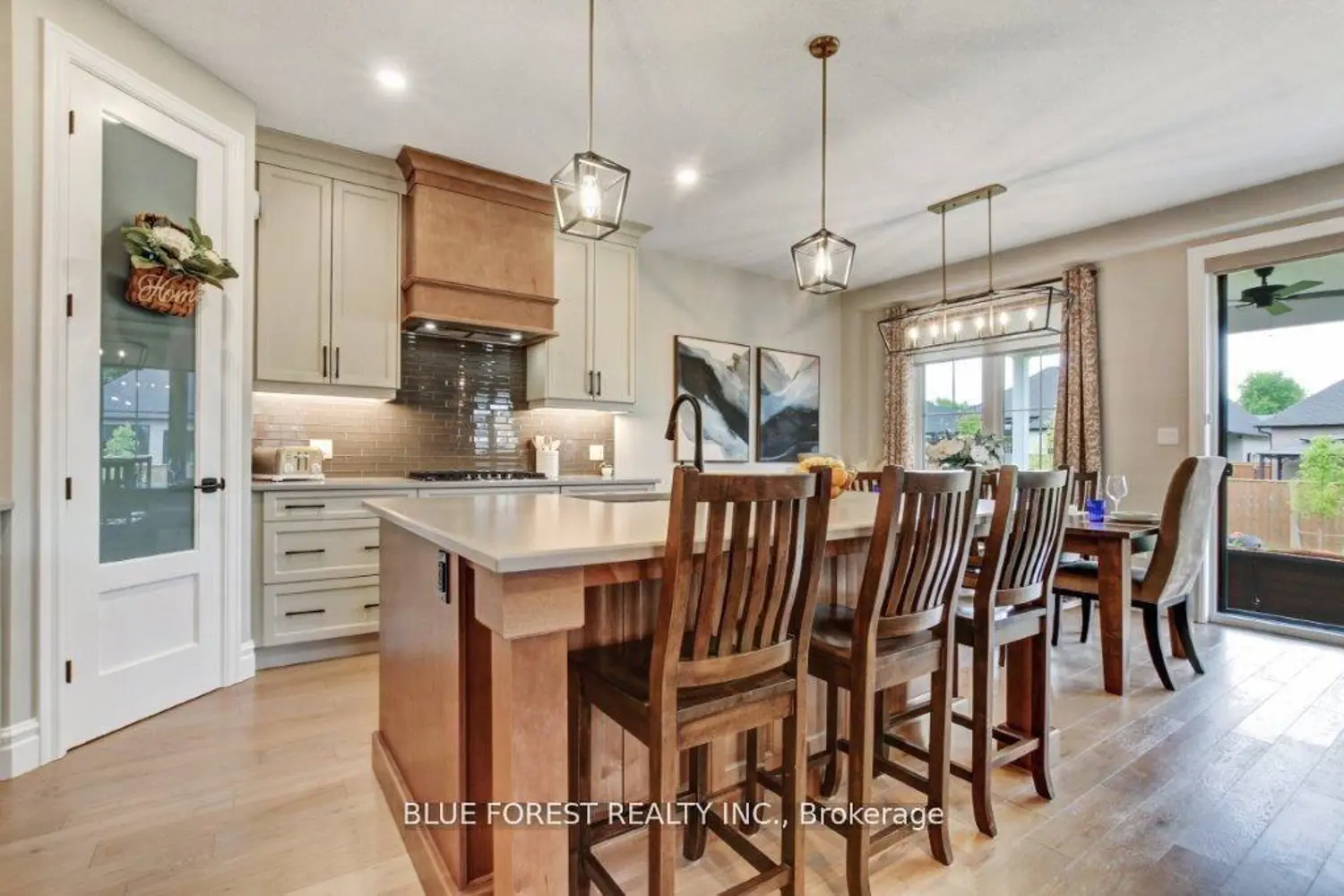 Additional image 6 of 192 Foxborough Place