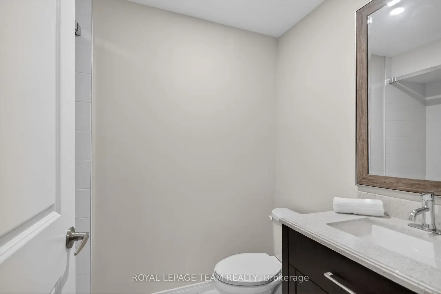Additional image 16 of 802 Bascule Place