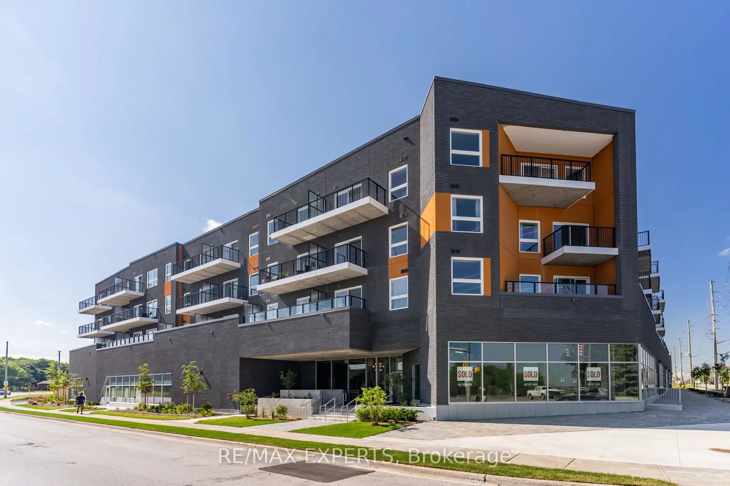 430 Essa Road 424