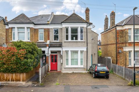 Vancouver Road, London SE23, Studio for sale