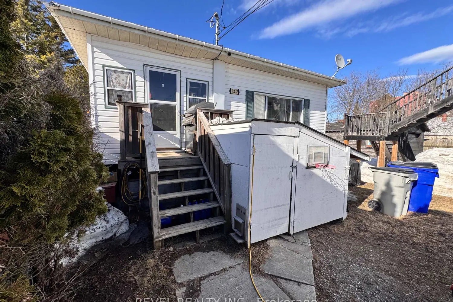 132 Bruce Avenue