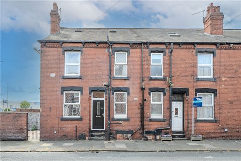South End Terrace, Leeds, West Yorkshire LS13