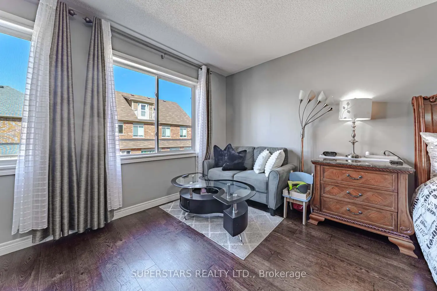 2410 Bridle Road photo 5