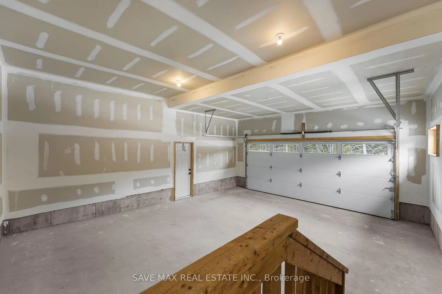 Additional image 16 of 1007 Kingsridge Court