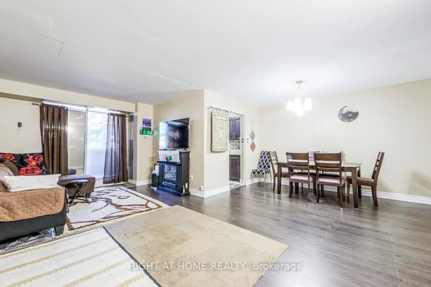 Additional image 7 of 15 Sewells Road 204