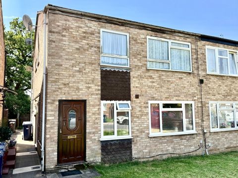 Luther Close, Edgware HA8