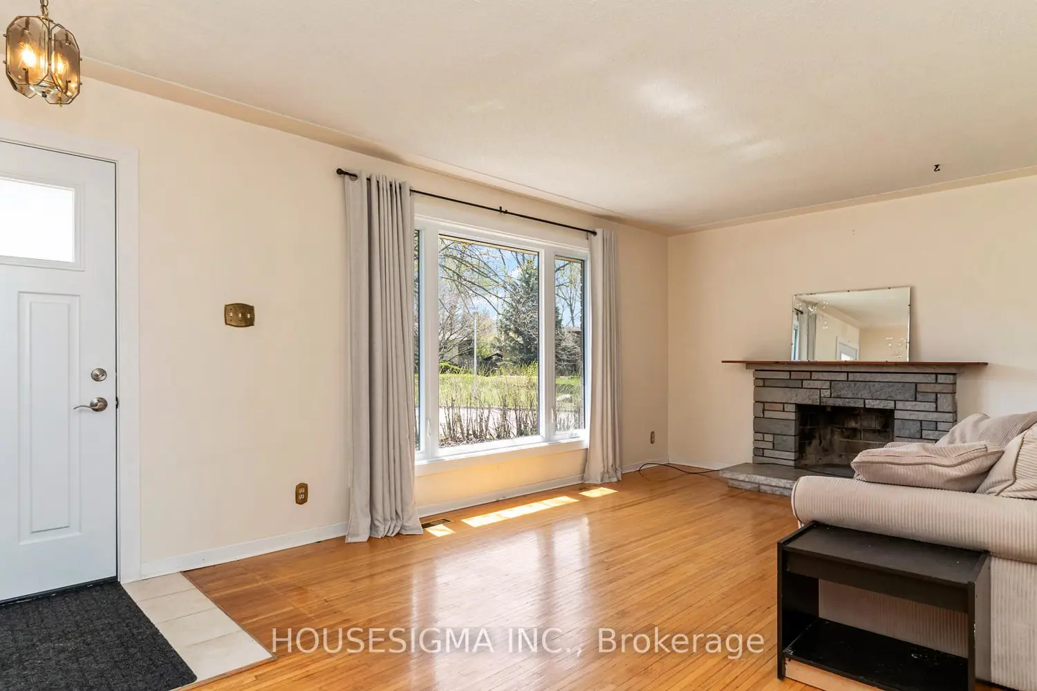 Additional image 7 of 286 Burlington Crescent