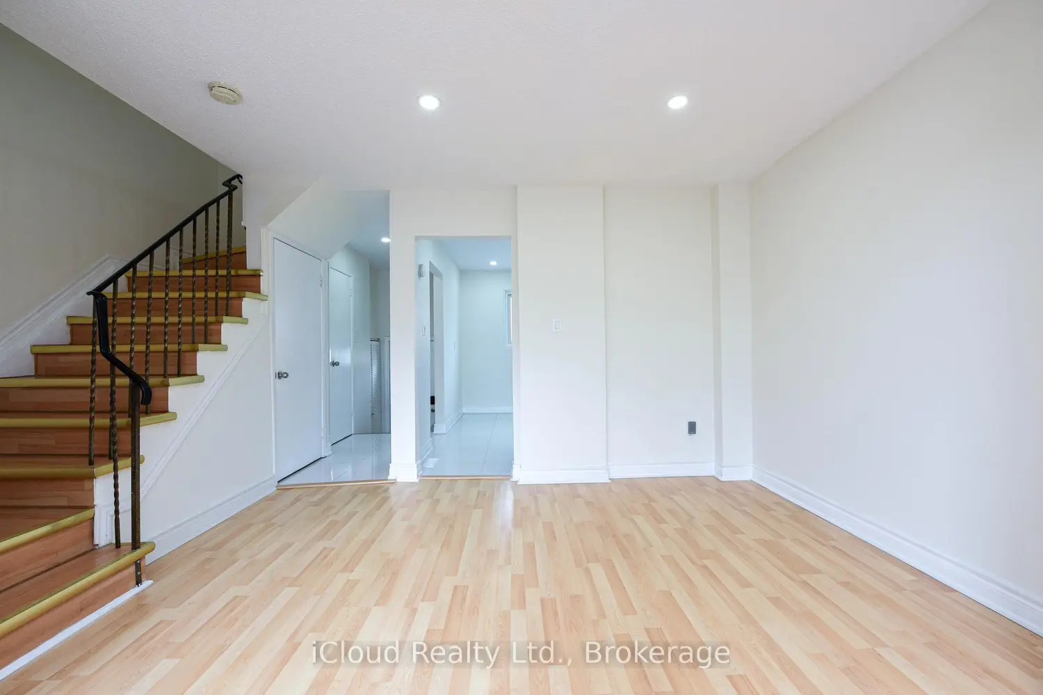 Additional image 9 of 400 Mississauga Valley Boulevard 88