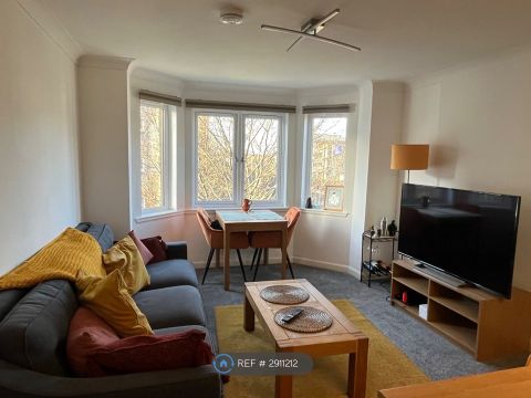 Easter Dalry Road, Edinburgh EH11, Room to rent