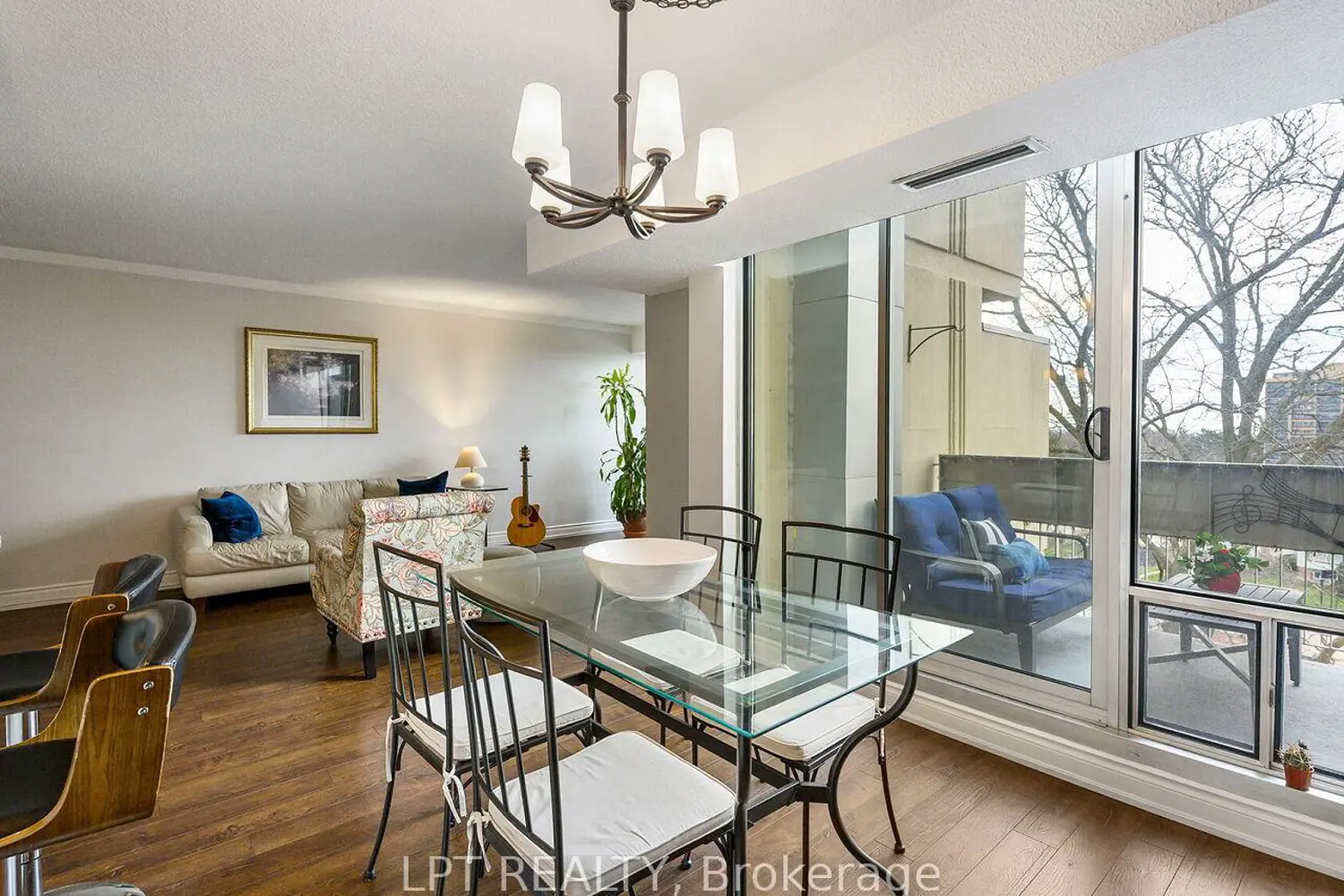Additional image 4 of 1300 Marlborough Court 534