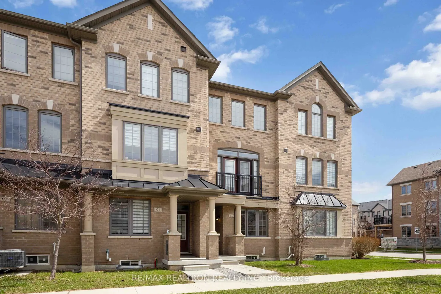 89 Cornell Centre Boulevard